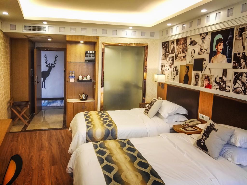 Chengdu Grand Hotel Exterior photo